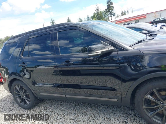 2018 Ford Explorer XLT z VIN 1FM5K7D88JGB30296, wystawiony jako IAAI lot #42323454 z przebiegiem 94 848 mil mil oraz . Historia ofert i sprzedaży dostępna na DreamBid. Obrazek 14.