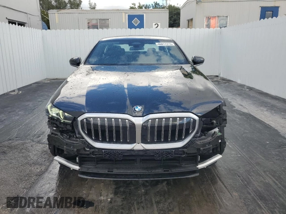 2025 BMW 5 Series 530i with VIN WBA43FJ02SCT20624, listed as a Copart auction lot 46817275 with 5,878 mi miles and Clean Title. Bid and sale history available at carsss.com. Image 5.