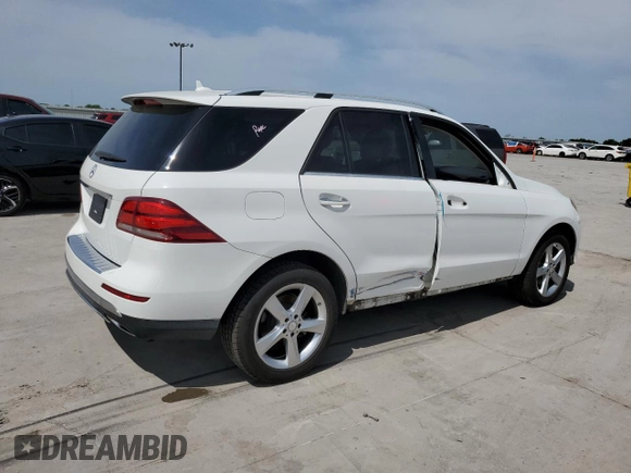 2017 Mercedes-Benz GLE 350 z VIN 4JGDA5JB1HA841287, wystawiony jako Copart lot #52943465 z przebiegiem 72 295 mil mil oraz Szkoda całkowita • Salvage title. Historia ofert i sprzedaży dostępna na DreamBid. Obrazek 3.