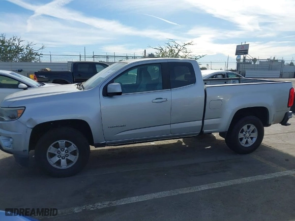 2018 Chevrolet Colorado 2WD Work Truck with VIN 1GCHSBEA9J1172663, listed as a IAAI auction lot 41366139 with 110,065 mi miles. Bid and sale history available at carsss.com. Image 14.