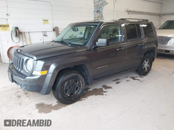 2016 Jeep Patriot Sport z VIN 1C4NJPBA8GD524615, wystawiony jako IAAI lot #42402008 z przebiegiem 196 800 mil mil oraz . Historia ofert i sprzedaży dostępna na DreamBid. Obrazek 2.