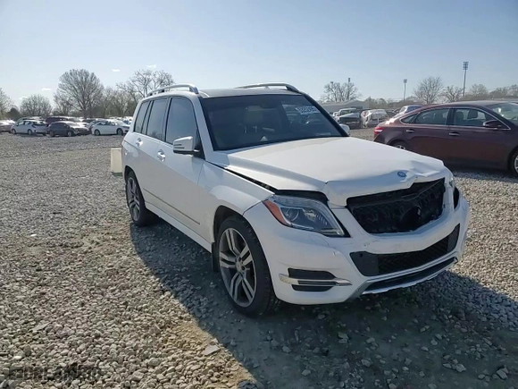 2013 Mercedes-Benz GLK-Class GLK 350 with VIN WDCGG8JB7DG042147, listed as a Copart auction lot 53252495 with 98,737 mi miles and Salvage Title. Bid and sale history available at carsss.com. Image 11.