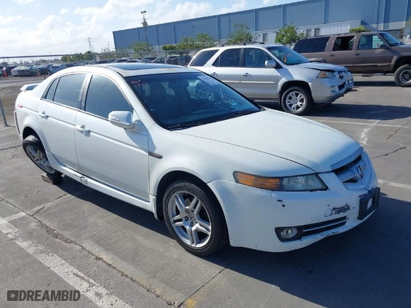 2008 Acura TL with VIN 19UUA66268A049365, listed as a IAAI auction lot 39443957 with 109,669 mi miles. Bid and sale history available at carsss.com. Image 1.
