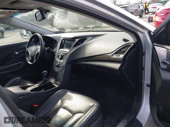 2013 Hyundai Azera with VIN KMHFH4JG9DA323254, listed as a IAAI auction lot 41776183 with 73,489 mi miles and . Bid and sale history available at DreamBid. Image 5.
