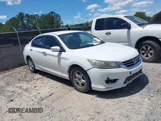 2013 Honda Accord LX z VIN 1HGCR2F30DA244667, wystawiony jako IAAI lot #42199205 z przebiegiem 194 226 mil mil oraz . Historia ofert i sprzedaży dostępna na DreamBid. Obrazek 1.