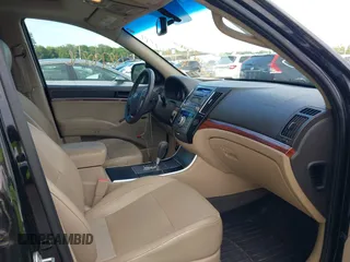 2012 Hyundai Veracruz Limited with VIN KM8NUDCC4CU187419, listed as a IAAI auction lot 42790292 with 246,744 mi miles and . Bid and sale history available at DreamBid. Image 5.