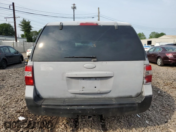 2007 Ford Expedition Eddie Bauer z VIN 1FMFU18567LA74158, wystawiony jako Copart lot #60970275 z przebiegiem 219 450 mil mil oraz Szkoda całkowita • Salvage title. Historia ofert i sprzedaży dostępna na DreamBid. Obrazek 6.