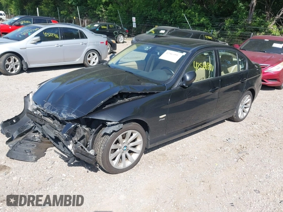 2011 BMW 3 Series 328i xDrive with VIN WBAPK7C55BA972180, listed as a IAAI auction lot 42566991 with 228,000 mi miles and . Bid and sale history available at DreamBid. Image 2.