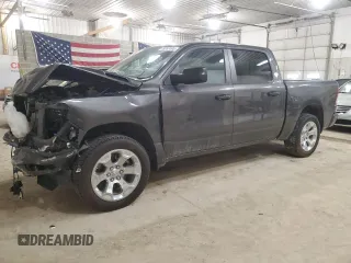 2024 Ram 1500 Tradesman z VIN 1C6SRFGT9RN109890, wystawiony jako Copart lot #49897495 z przebiegiem 51 011 mil mil oraz Szkoda całkowita • Salvage title. Historia ofert i sprzedaży dostępna na DreamBid. Obrazek 1.