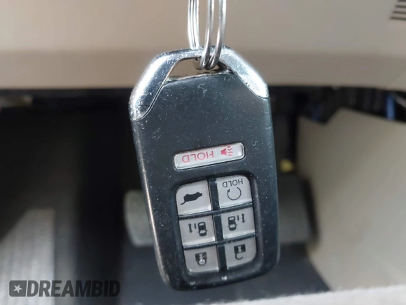 2018 Honda Odyssey EX with VIN 5FNRL6H56JB015557, listed as a IAAI auction lot 42112667 with Not provided miles and . Bid and sale history available at DreamBid. Image 11.