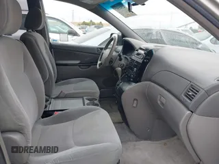 2005 Toyota Sienna CE with VIN 5TDZA23C55S308260, listed as a IAAI auction lot 42541857 with 222,242 mi miles and . Bid and sale history available at DreamBid. Image 5.