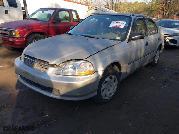 1996 Honda Civic LX "O" w/Air with VIN 2HGEJ6675TH506726, listed as a IAAI auction lot 41502910 with 250,045 mi miles. Bid and sale history available at carsss.com. Image 2.