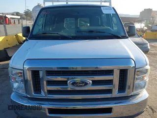 2011 Ford Econoline Passenger XL with VIN 1FBNE3BL0BDA75121, listed as a IAAI auction lot 41469640 with 105,558 mi miles. Bid and sale history available at carsss.com. Image 12.