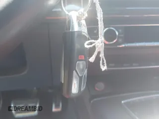 2018 Audi SQ5 Premium Plus z VIN WA1A4AFY0J2236191, wystawiony jako IAAI lot #39742989 z przebiegiem 63 816 mil mil oraz . Historia ofert i sprzedaży dostępna na DreamBid. Obrazek 11.