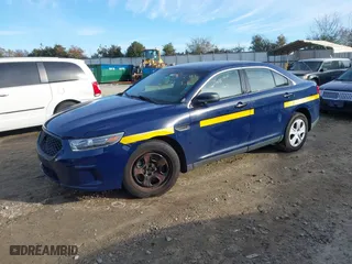 2015 Ford Sedan Police Interceptor with VIN 1FAHP2L88FG126107, listed as a IAAI auction lot 41304337 with 205,164 mi miles. Bid and sale history available at carsss.com. Image 17.