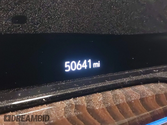 2022 Cadillac Escalade ESV Sport Platinum with VIN 1GYS4RKL4NR244529, listed as a IAAI auction lot 41071149 with 50,641 mi miles and . Bid and sale history available at DreamBid. Image 7.