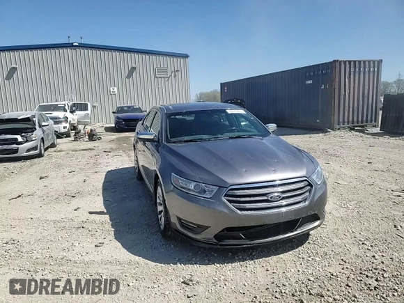 2013 Ford Taurus Limited z VIN 1FAHP2F81DG210357, wystawiony jako Copart lot #56235805 z przebiegiem 81 656 mil mil oraz Nie do naprawy • Non repairable. Historia ofert i sprzedaży dostępna na DreamBid. Obrazek 13.