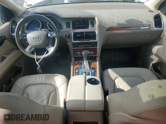 2015 Audi Q7 Premium Plus z VIN WA1LGAFE8FD026827, wystawiony jako Copart lot #55483895 z przebiegiem 102 239 mil mil oraz Szkoda całkowita • Salvage title. Historia ofert i sprzedaży dostępna na DreamBid. Obrazek 8.