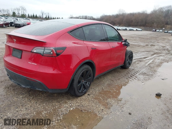 2021 Tesla Model Y Long Range with VIN 5YJYGDEE3MF204941, listed as a IAAI auction lot 41712562 with 36,549 mi miles. Bid and sale history available at carsss.com. Image 4.