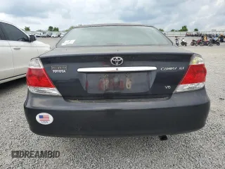 2006 Toyota Camry LE z VIN 4T1BF30K76U635823, wystawiony jako Copart lot #54246045 z przebiegiem 211 090 mil mil oraz Szkoda całkowita • Salvage title. Historia ofert i sprzedaży dostępna na DreamBid. Obrazek 6.
