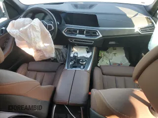 2022 BMW X5 xDrive45e with VIN 5UXTA6C00N9M02806, listed as a Copart auction lot 89138625 with 0 mi miles and Non Repairable. Bid and sale history available at carsss.com. Image 8.