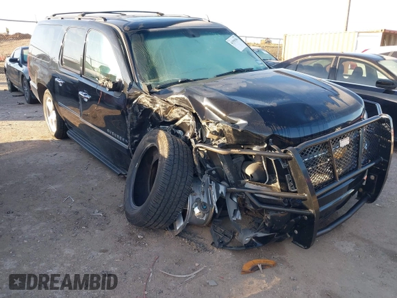 2012 Chevrolet Suburban LTZ with VIN 1GNSKKE75CR133445, listed as a IAAI auction lot 41590306 with 203,592 mi miles. Bid and sale history available at carsss.com. Image 1.