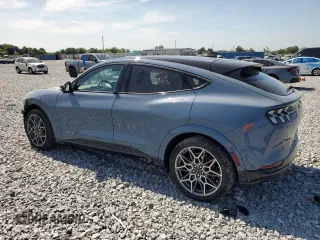 2024 Ford Mustang Mach-E GT z VIN 3FMTK4SX2RMA46928, wystawiony jako Copart lot #54383505 z przebiegiem 1 598 mil mil oraz Szkoda całkowita • Salvage title. Historia ofert i sprzedaży dostępna na DreamBid. Obrazek 2.