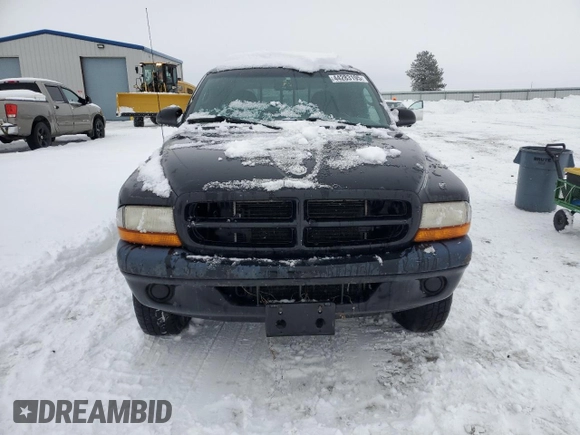 2000 Dodge Dakota SLT with VIN 1B7GG22X1YS504086, listed as a Copart auction lot 44283195 with 137,272 mi miles and Clean Title. Bid and sale history available at DreamBid. Image 5.