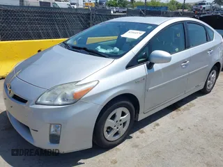 2011 Toyota Prius I with VIN JTDKN3DU8B0266944, listed as a IAAI auction lot 42164570 with 227,422 mi miles. Bid and sale history available at carsss.com. Image 17.