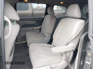 2012 Honda Odyssey EX with VIN 5FNRL5H46CB096547, listed as a IAAI auction lot 41919700 with 165,882 mi miles and . Bid and sale history available at carsss.com. Image 8.