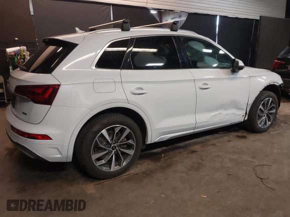 2021 Audi Q5 Premium Plus with VIN WA1BAAFY0M2110401, listed as a IAAI auction lot 42525489 with 50,080 mi miles and . Bid and sale history available at DreamBid. Image 4.