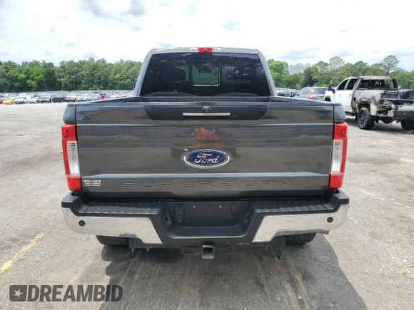 2018 Ford F-350 XL с VIN 1FT8W3BT6JEB03440, выставлен на аукционе Copart как лот 57437345 с пробегом 133 485 миль миль и Чистый • Clean title. История ставок и продаж доступна на DreamBid. Изображение 6.