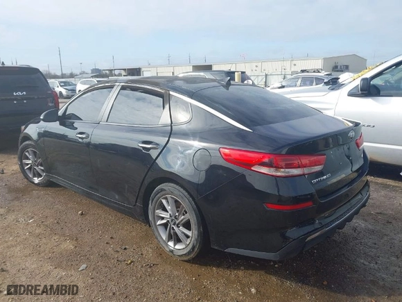 2020 Kia Optima LX with VIN 5XXGT4L34LG435819, listed as a IAAI auction lot 41382125 with 1 mi miles. Bid and sale history available at carsss.com. Image 3.