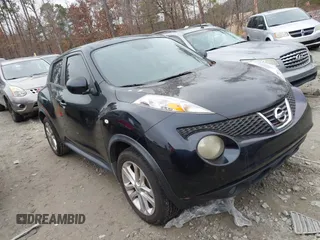 2011 Nissan Juke SL with VIN JN8AF5MR1BT012026, listed as a IAAI auction lot 41474175 with 152,281 mi miles. Bid and sale history available at carsss.com. Image 1.