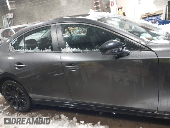 2025 Mazda 3 S Select Sport with VIN JM1BPABMXS1761383, listed as a IAAI auction lot 41398264 with 9,549 mi miles and . Bid and sale history available at DreamBid. Image 13.