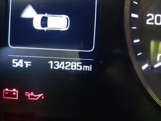 2017 Hyundai Tucson Value with VIN KM8J33A23HU349750, listed as a IAAI auction lot 41456946 with 134,285 mi miles. Bid and sale history available at carsss.com. Image 16.