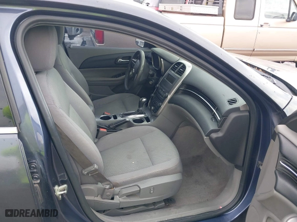 2015 Chevrolet Malibu LS with VIN 1G11B5SL6FF128504, listed as a IAAI auction lot 41896896 with 89,950 mi miles. Bid and sale history available at carsss.com. Image 5.