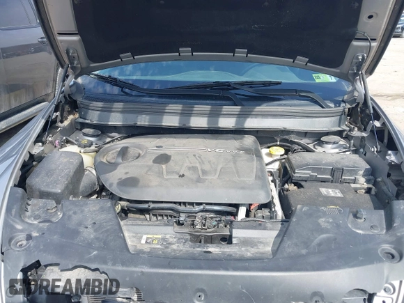 2018 Jeep Cherokee Latitude Tech Connect with VIN 1C4PJMCX7JD549572, listed as a IAAI auction lot 41932602 with 134,025 mi miles and . Bid and sale history available at DreamBid. Image 10.