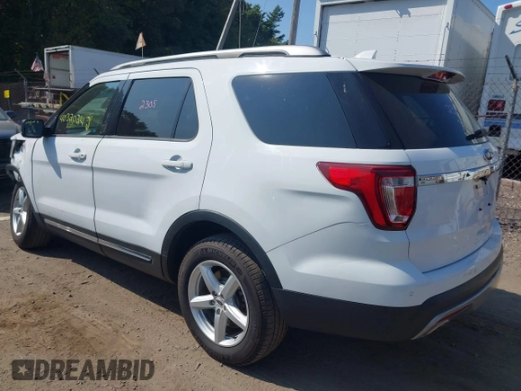 2017 Ford Explorer XLT with VIN 1FM5K8D89HGD47663, listed as a IAAI auction lot 40320242 with 75,548 mi miles and . Bid and sale history available at DreamBid. Image 3.