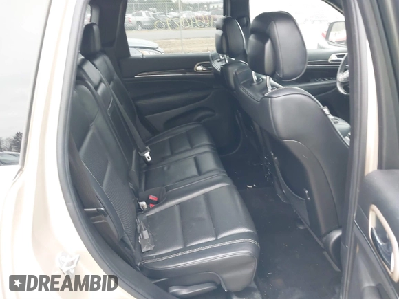 2015 Jeep Grand Cherokee Overland with VIN 1C4RJFCG5FC928085, listed as a IAAI auction lot 41540870 with 93,846 mi miles. Bid and sale history available at carsss.com. Image 8.