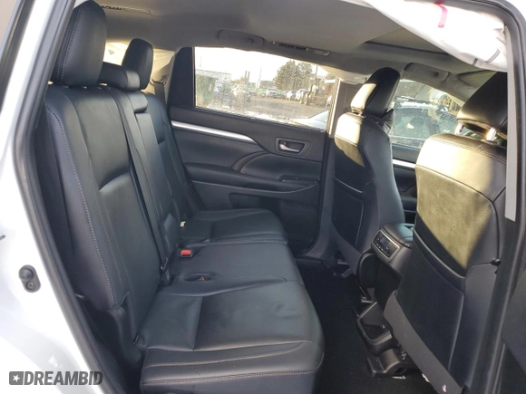 2019 Toyota Highlander SE with VIN 5TDJZRFH3KS943706, listed as a Copart auction lot 79907224 with 62,596 mi miles and Salvage Title. Bid and sale history available at carsss.com. Image 11.