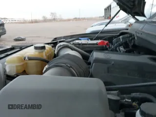 2019 Ford F-150 XL с VIN 1FTFX1E49KKE80117, выставлен на аукционе IAAI как лот 41279055 с пробегом 60 518 миль миль и . История ставок и продаж доступна на DreamBid. Изображение 19.