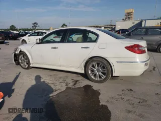 2013 Hyundai Genesis 3.8L z VIN KMHGC4DD5DU246546, wystawiony jako Copart lot #53562825 z przebiegiem 81 725 mil mil oraz Szkoda całkowita • Salvage title. Historia ofert i sprzedaży dostępna na DreamBid. Obrazek 2.
