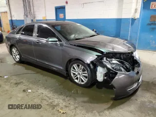 2015 Lincoln MKZ with VIN 3LN6L2GK2FR613018, listed as a Copart auction lot 50189225 with 102,287 mi miles and Salvage Title. Bid and sale history available at carsss.com. Image 4.