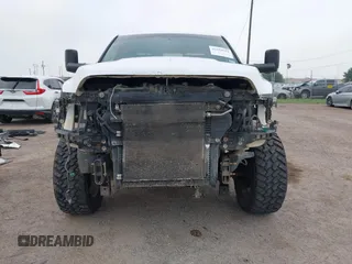 2012 Ram 2500 ST z VIN 3C6UD5HL7CG151684, wystawiony jako IAAI lot #42254751 z przebiegiem 205 423 mil mil oraz . Historia ofert i sprzedaży dostępna na DreamBid. Obrazek 13.