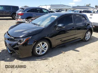 2019 Toyota Corolla Hatchback SE with VIN JTNK4RBE2K3060899, listed as a Copart auction lot 49551645 with 43,200 mi miles and Salvage Title. Bid and sale history available at carsss.com. Image 1.