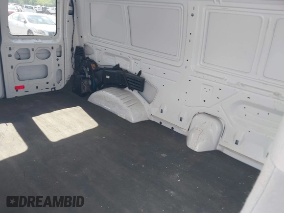 2009 Ford Econoline Cargo Commercial with VIN 1FTNE14W29DA58533, listed as a IAAI auction lot 42083708 with 42,235 mi miles and . Bid and sale history available at DreamBid. Image 8.