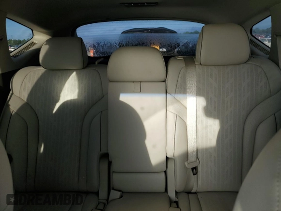 2022 Genesis GV80 Advanced Plus with VIN KMUHCESC3NU075805, listed as a Copart auction lot 64077985 with 29,544 mi miles and Salvage title. Bid and sale history available at DreamBid. Image 10.