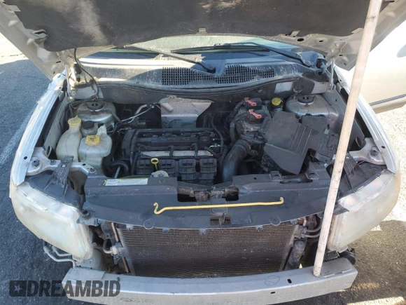 2013 Jeep Compass Sport with VIN 1C4NJCBB9DD258230, listed as a Copart auction lot 84009494 with 195,750 mi miles and Salvage Title. Bid and sale history available at carsss.com. Image 12.