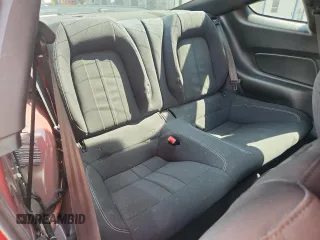 2019 Ford Mustang EcoBoost z VIN 1FA6P8TH0K5167704, wystawiony jako Copart lot #59506005 z przebiegiem 65 204 mil mil oraz Szkoda całkowita • Salvage title. Historia ofert i sprzedaży dostępna na DreamBid. Obrazek 10.